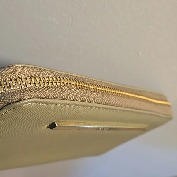 Steve Madden NWOT Green Wristlet - Picture 6 of 9